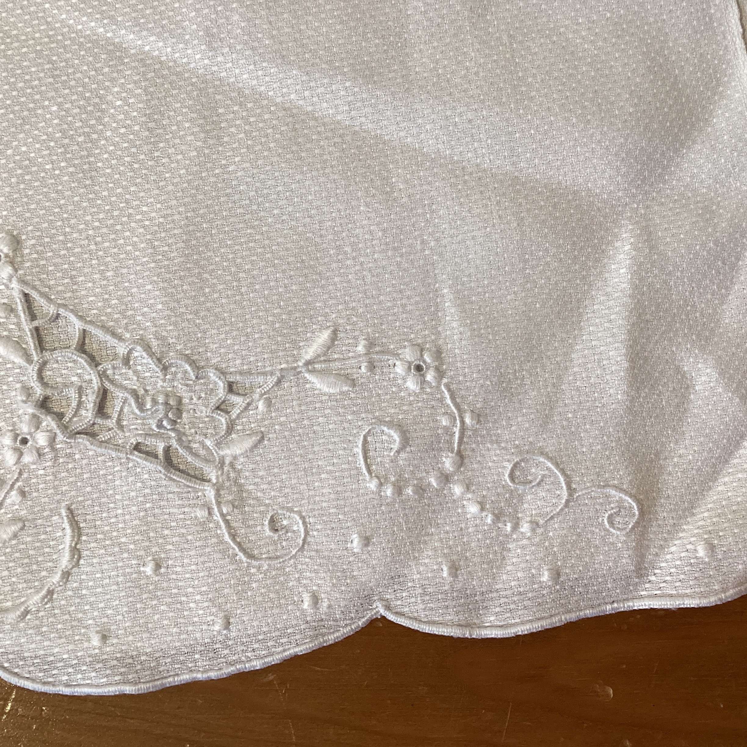 Vintage towel with embroidery